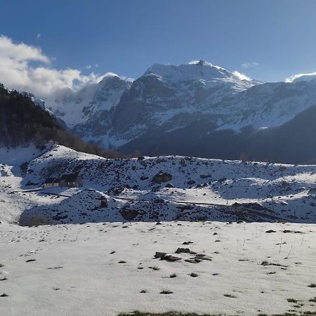 Albergue Triton - Villanúa Dış mekan fotoğraf