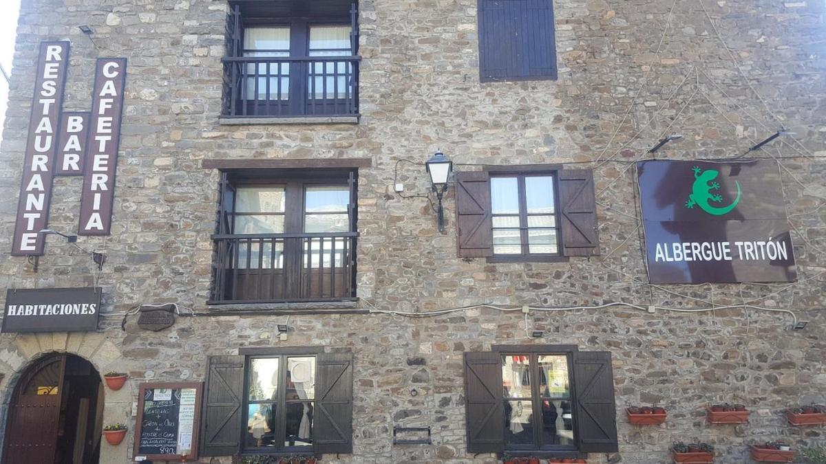 Albergue Triton - Villanúa Dış mekan fotoğraf