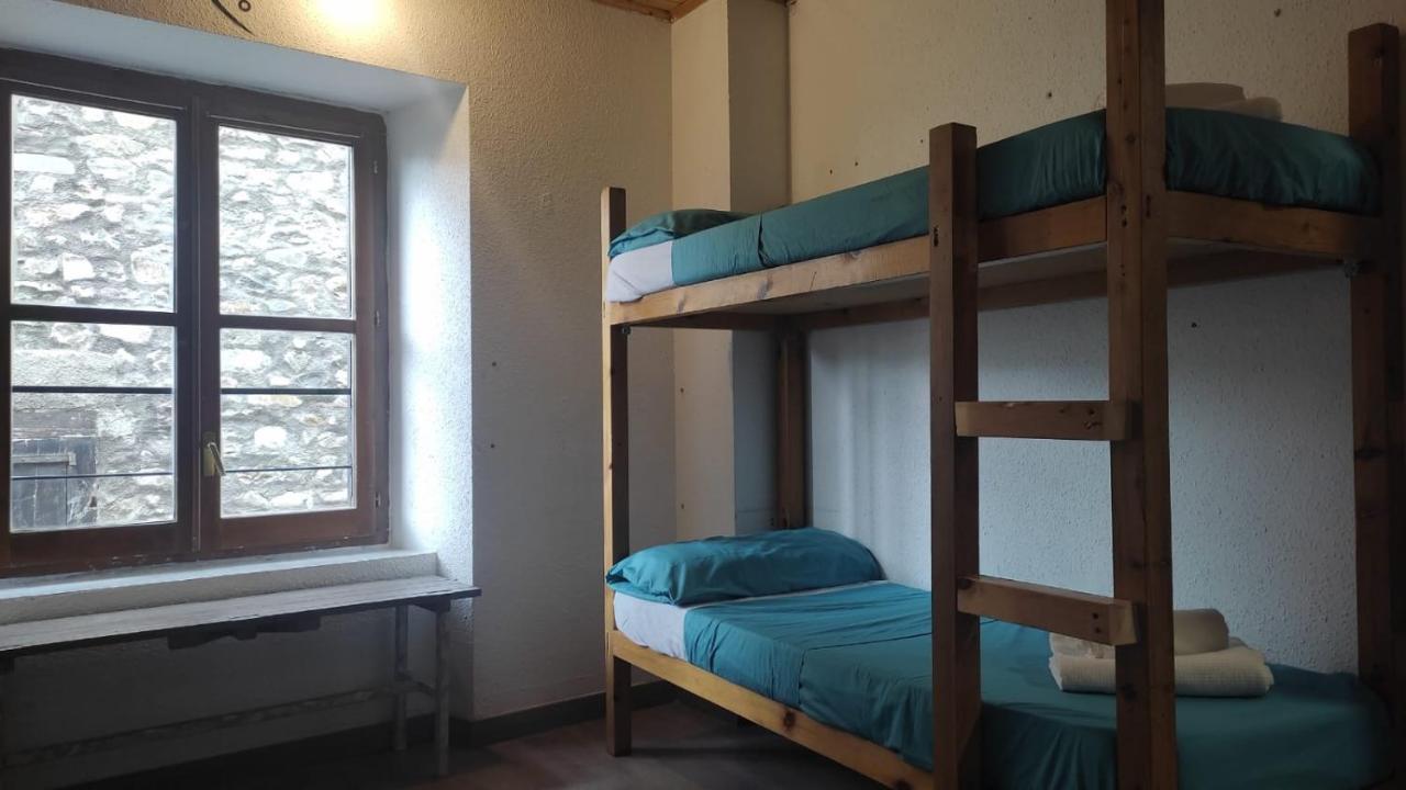 Albergue Triton - Villanúa Dış mekan fotoğraf